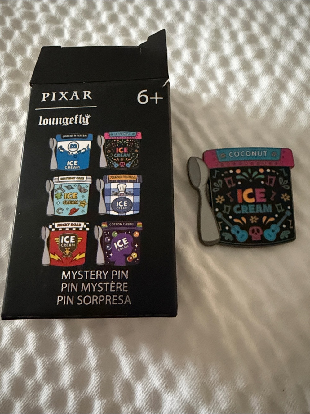 Pixar Loungefly coco Ice Cream" Enamel Pin - Coconut
